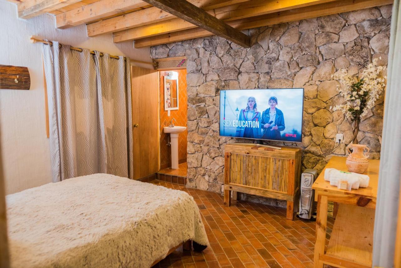 Hotel Colibri Pozos  Exterior photo