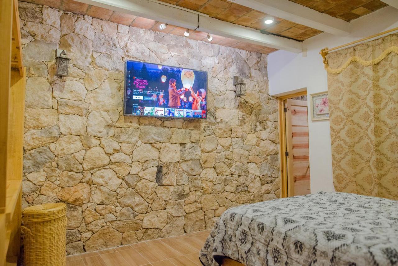 Hotel Colibri Pozos  Exterior photo