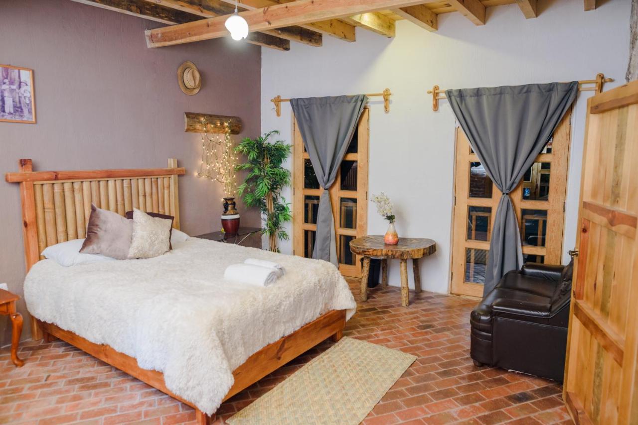 Hotel Colibri Pozos  Exterior photo